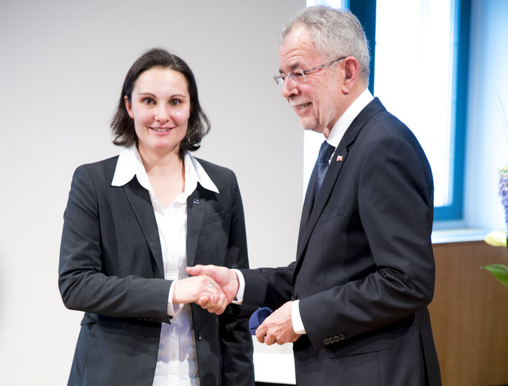 Promotion sub auspiciis praesidentis of Barbara Mair
