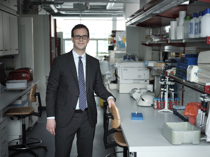 Kaan Boztug receives the "Işil Berat Barlan Award for Primary Immunodeficiency Diseases"