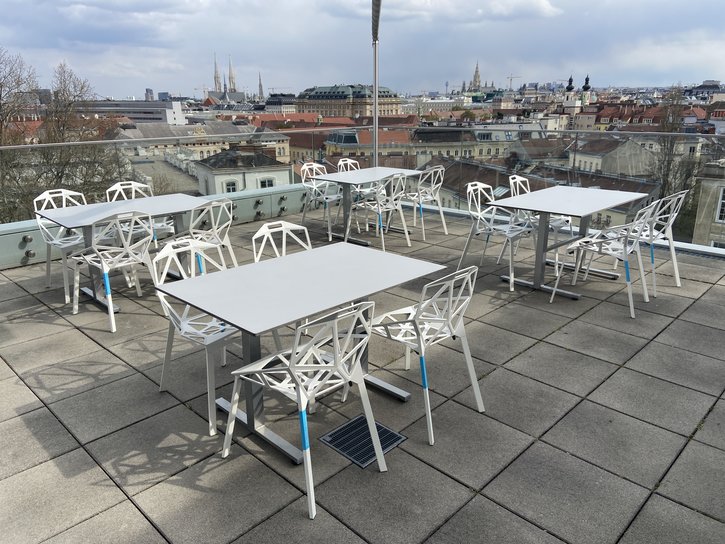 New sponsored chairs arrived at the CeMM terrace New sponsored chairs arrived at the CeMM terrace