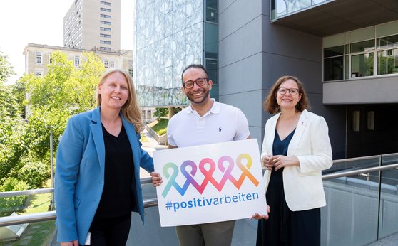 CeMM signs the #positivarbeiten declaration to promote inclusion towards HIV-positive employees