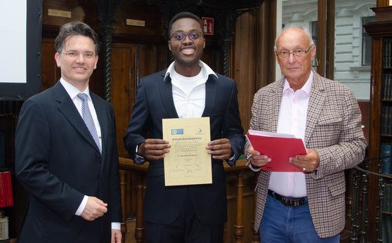 Wilhelm Auerswald Prize 2019 awarded to Michel Owusu Wilhelm Auerswald Prize 2019 awarded to Michel Owusu