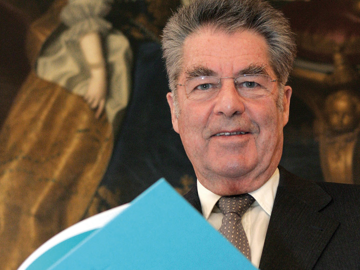 Dr. Heinz Fischer, Politician